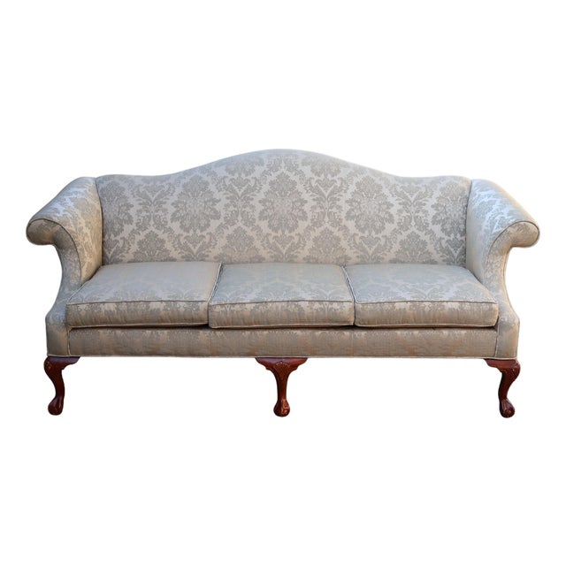 1990s Ethan Allen Chippendale Camelback Sofa in Silver-Champagne Silk Damask For Sale