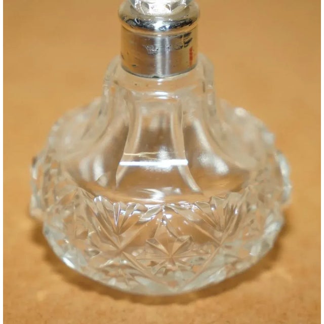 Art Deco Antique Sterling Silver Perfume Bottle in Cut Glass Crystal, 1929 For Sale - Image 6 of 11