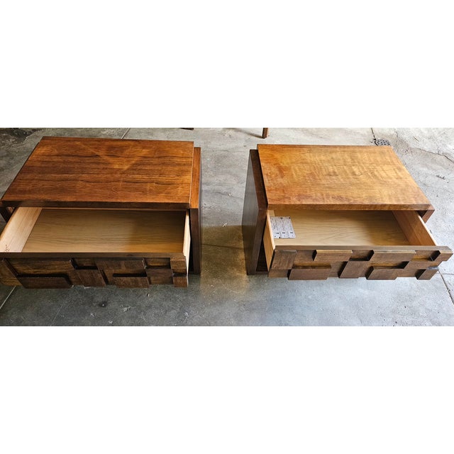 Wood Vintage Lane Altavista Staccato Walnut Nightstands – Pair For Sale - Image 7 of 18