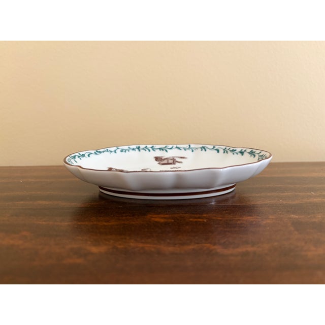 Ceramic Vintage Mottahedeh Portugal Porcelain Garden Rebus Catchall Dish For Sale - Image 7 of 10