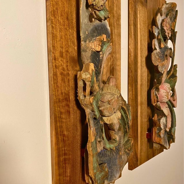 Brown c.1920 Chinese Carved Polychrome Openwork Architectural Panels – Pair For Sale - Image 8 of 11