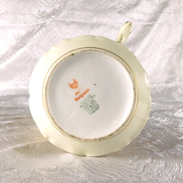 Late 18th Century Tressemanes and Vogt Limoges Chocolate Pot With Raised Gold Trim For Sale - Image 15 of 16