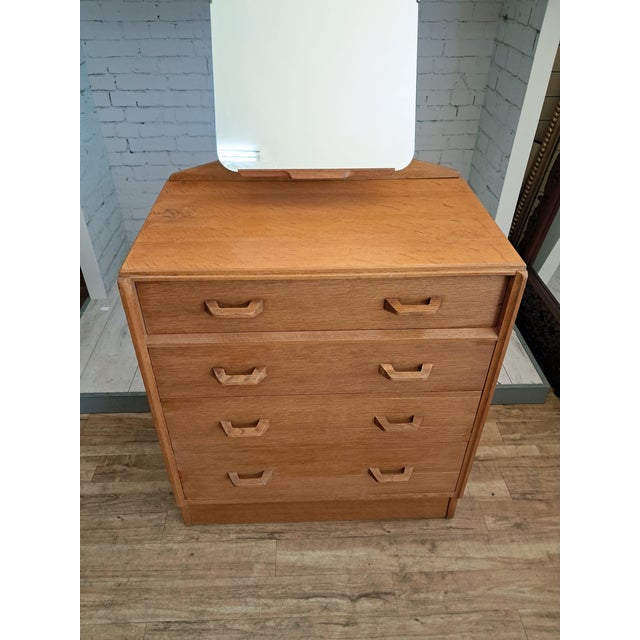 Mid-Century Brandon Chest of Drawers in Oak with Mirror from G-Plan, 1950s For Sale - Image 13 of 18