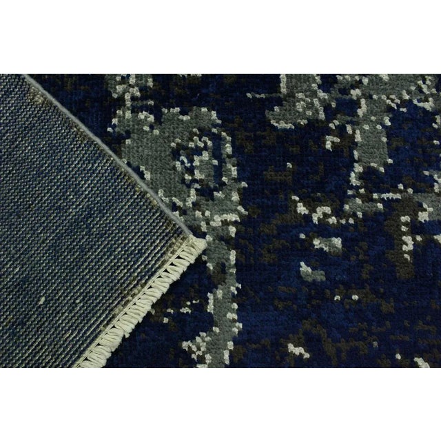 Textile 1990s Abstract Modern Blue/Ivory Wool & Viscose Rug - 4'2 X 6'5 For Sale - Image 7 of 8