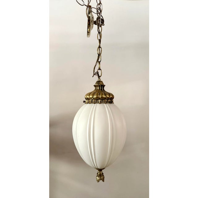 Vintage Hollywood Regency White Ribbed Glass Pendant Light With Brass-Finish Accents For Sale - Image 10 of 10