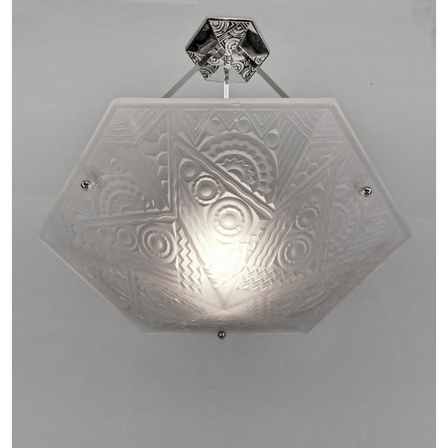 French Art Deco Pendant Light by Le Verre Artistique Di Lauro - 1930 Chandelier France For Sale - Image 4 of 9