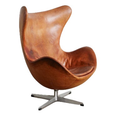 Mid-Century Modern Danish Egg Chair in Leather by Arne Jacobsen for Fritz Hansen, 1963 For Sale
