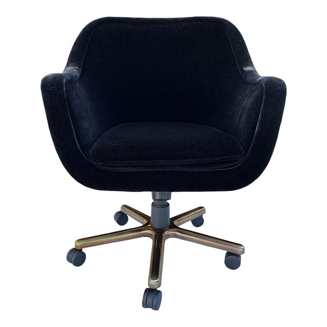 Brickel Associates 'Bumper’ Chair by Ward Bennett For Sale - Image 4 of 12