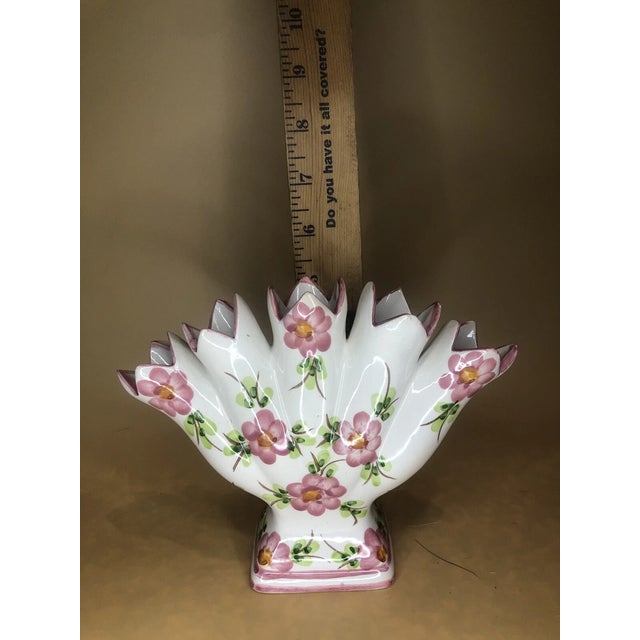 Vintage Jay Willfred Div Andrea Sadek Portugal Hand Painted 5 Finger Floral Footed Vase For Sale - Image 4 of 4
