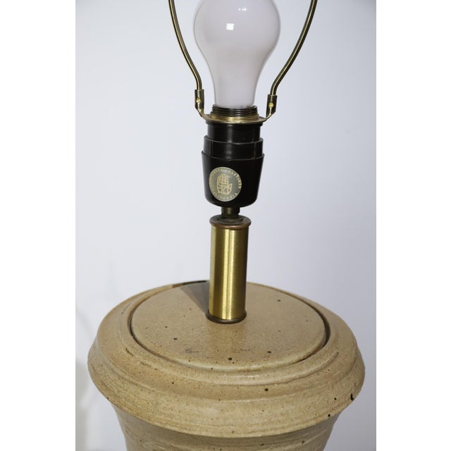 Bob Kinzie 1970s Ceramic Table Lamp Bob Kinzie Affiliated Craftsmen For Sale - Image 4 of 18