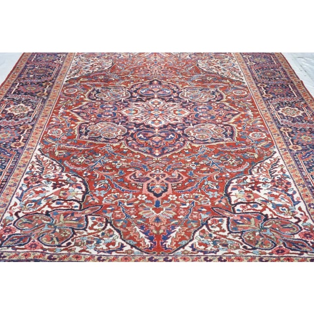 Vintage Heriz Rug 8'2'' x 11'7'' For Sale In New York - Image 6 of 10