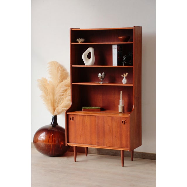 1960s Scandinavian Teak Glass-Fronted Bookcase, 1960s For Sale - Image 5 of 18