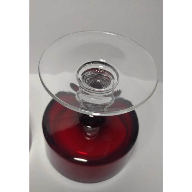 1970s 1970s Set of 4 Cristal D’arque French Made Deep Red Champagne Coupes and Dessert Glasses For Sale - Image 5 of 12