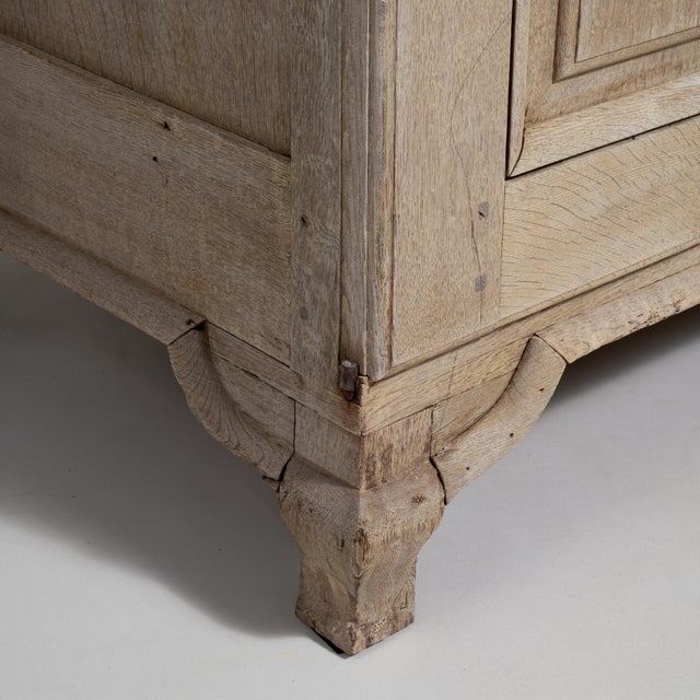 Louis XV Oak Cabinet, Rococo Style, France, Early 19th Century For Sale - Image 9 of 13