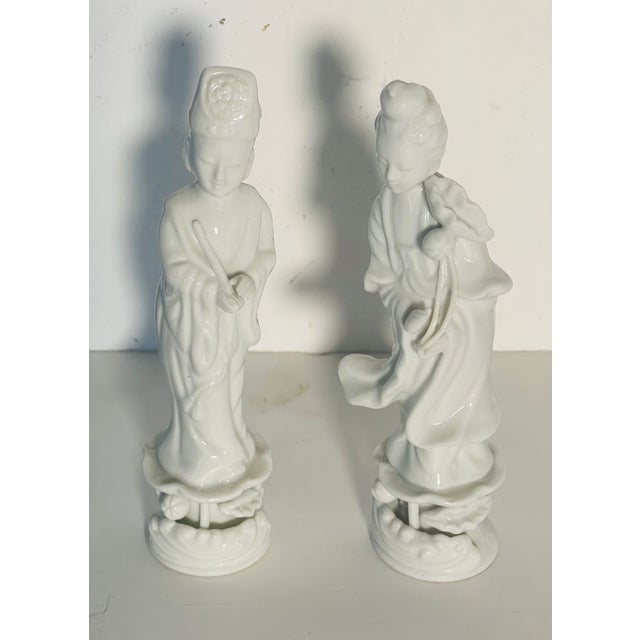 1900 - 1909 Antique Blanc De Chine Z Chinese Porcelain Pair of Deities For Sale - Image 5 of 7
