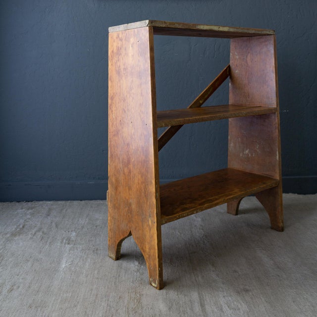 Rustic Farmhouse Bucket Bench Bookshelf With Ogee Arched Bracket Feet For Sale - Image 6 of 16