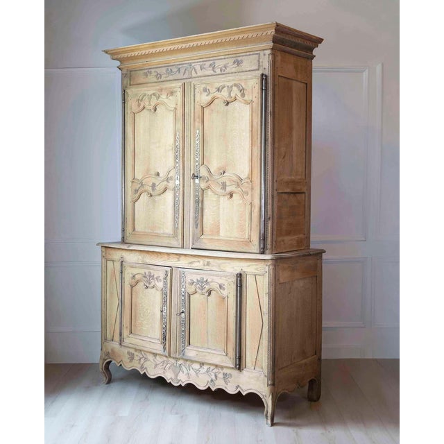 French Early 19th Century Provincial Oak Buffet Deux Corps For Sale - Image 14 of 14