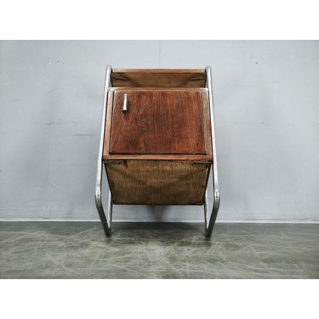 Bauhaus Bauhaus Tubular Chrome and Oak Nightstand, Former Czechoslovakia, 1940s For Sale - Image 3 of 14