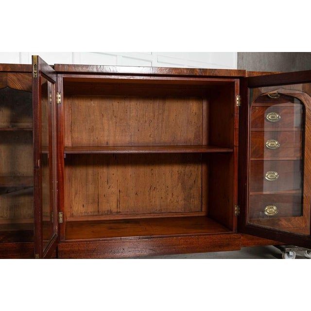 English Regency Mahogany Breakfront Sideboard, 1800s For Sale - Image 17 of 18