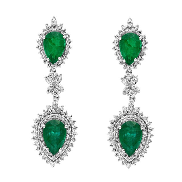 Modern Gia Certified 73ct Zambian Emerald & 22ct Diamond Necklace Earring Bridal Suite For Sale - Image 3 of 8