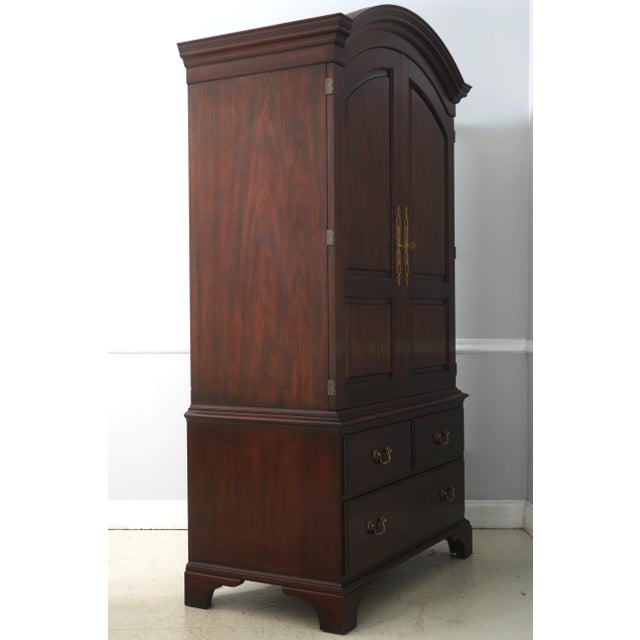 C.1999 22 Finish Dovetailed Drawer Construction High Quality Construction Large Impressive Cabinet Raised Panel Doors 18...