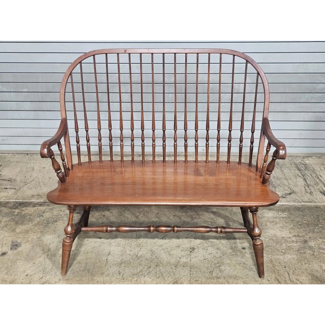 Hitchcock Late 20th Century L. Hitchcock Windor Style Bench Made in Conneticut For Sale - Image 4 of 8