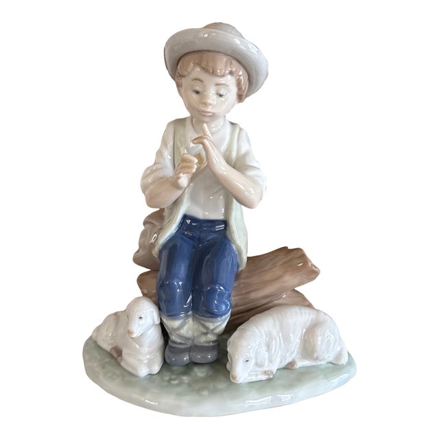 Nao by Lladro Porcelain Figurine Pastorcillo Flautista 1051 Vintage Spain 1987 For Sale