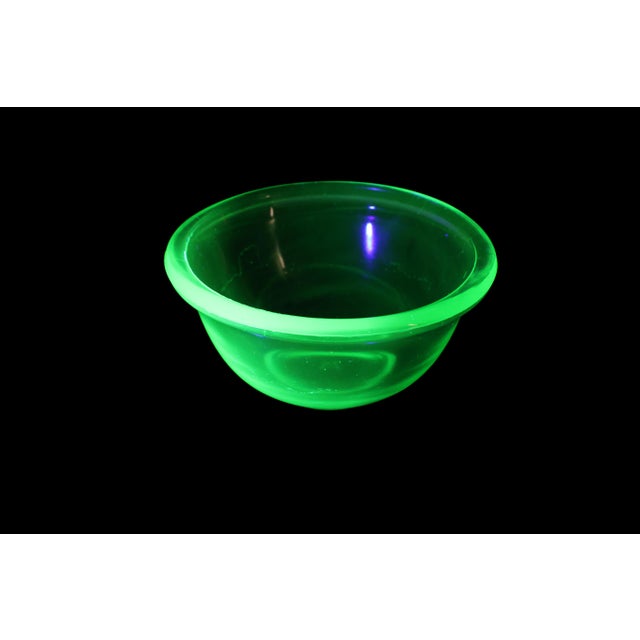 Vintage Uranium Glass Glowing Nesting Bowls by Hazel Atlas - Set of 5 For Sale - Image 9 of 17