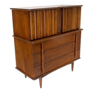 American Mid-Century Modern Walnut Sculptural 7 Drawers High Chest Dresser For Sale