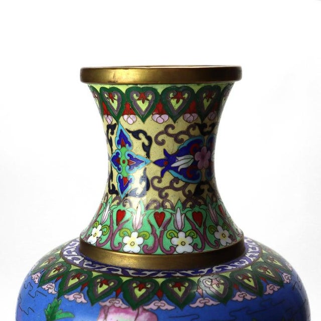 Antique Chinese Figural & Floral Cloisonne Enameled Vase C1920 For Sale - Image 6 of 10