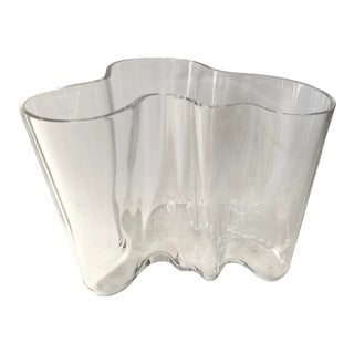 Original Modern Clear Glass Savoy Vase by Alvar Aalto For Sale