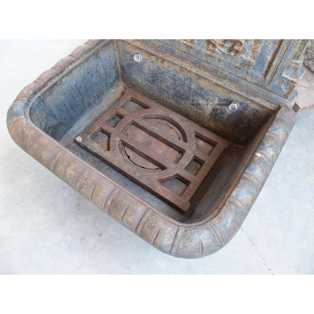 More information coming soon… A charming cast iron fountain from Toulouse, France, the small size allows the fountain to...