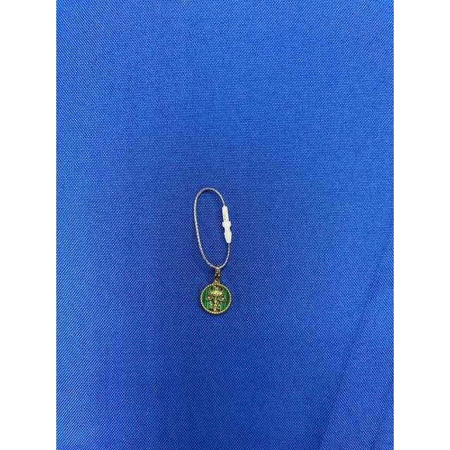 Contemporary Diamond Hamsa Hand Mystic Protection Palm Symbol Evil Eye 18 Karat Yellow Gold M For Sale - Image 3 of 10