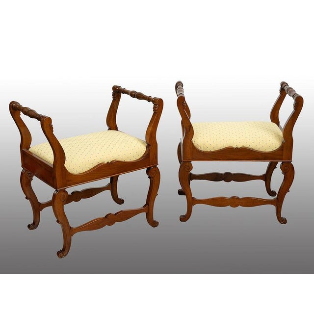 Antique Director Style Stools in Solid Walnut, Lucca, Early 19th Century, Set of 2 For Sale - Image 3 of 3