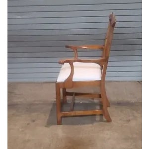 American Eldred Wheeler Chippendale Style Tiger Maple Dining Chairs Bench Made - Set of 8 For Sale - Image 3 of 13