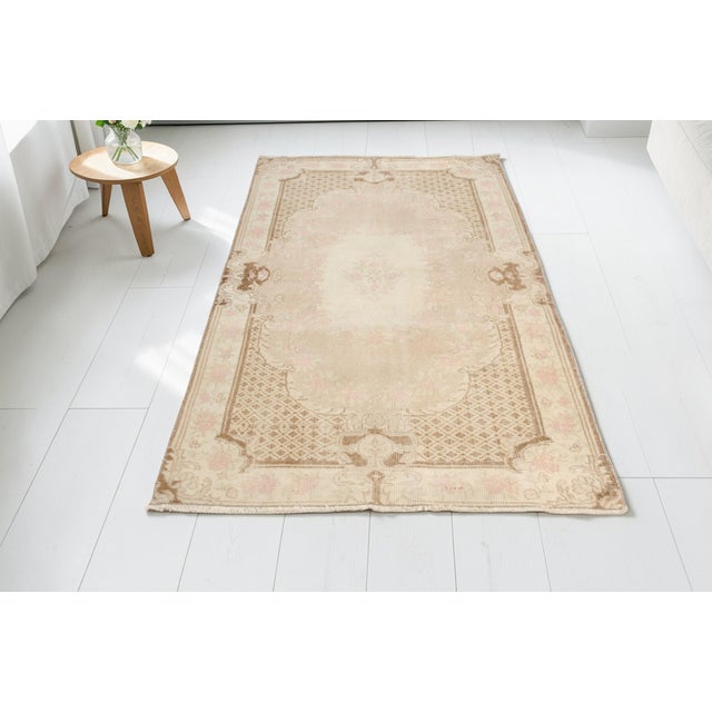 Turkish 1960s Hand-Knotted Turkish Accent Rug For Sale - Image 3 of 10