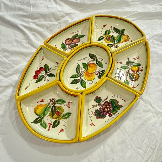 Traditional 1990s M.O.D. Deruta “Frutta Mista” Antipasto Set - 7 Piece For Sale - Image 3 of 12