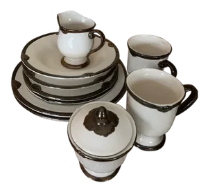 Karidesign Traditional Porcelain Dinnerware, Service for 2