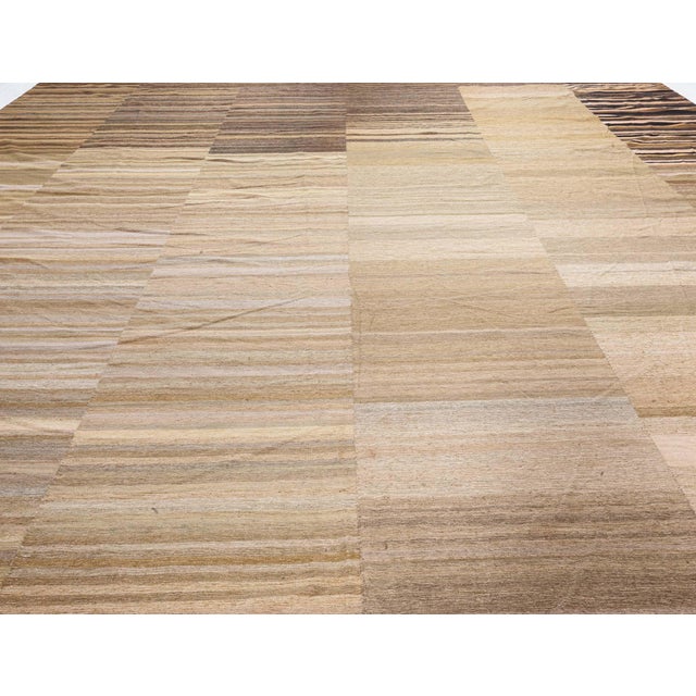 Contemporary Turkish Kilim Rug – Modern Minimalism in Earth by Doris Leslie Blau For Sale In New York - Image 6 of 9