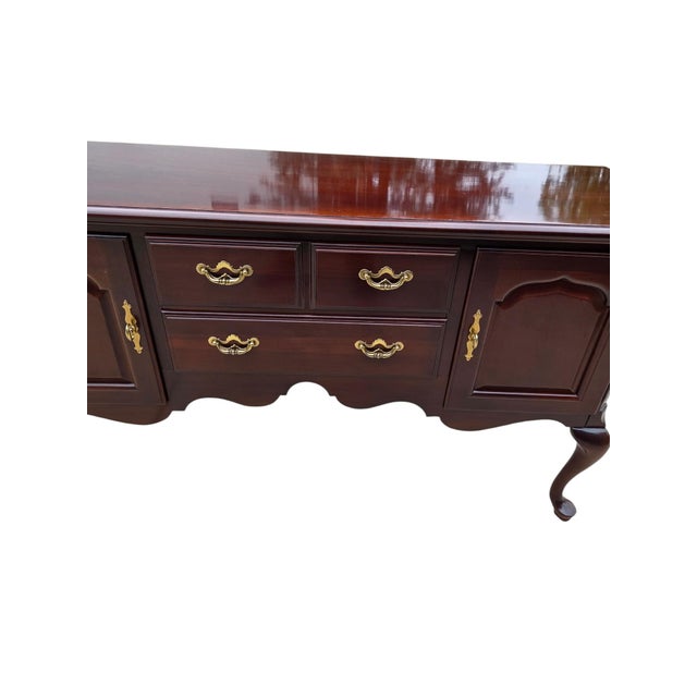 Thomasville 1990s Thomasville Collectors Cherry Queen Ann Server Sideboard Buffet Console Bar For Sale - Image 4 of 14