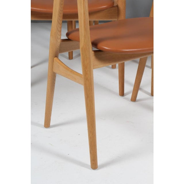 Wood Model GE-525 Armchairs in Oak and Aniline Leather by Hans J. Wegner for Getama, 1990s, Set of 6 For Sale - Image 7 of 12
