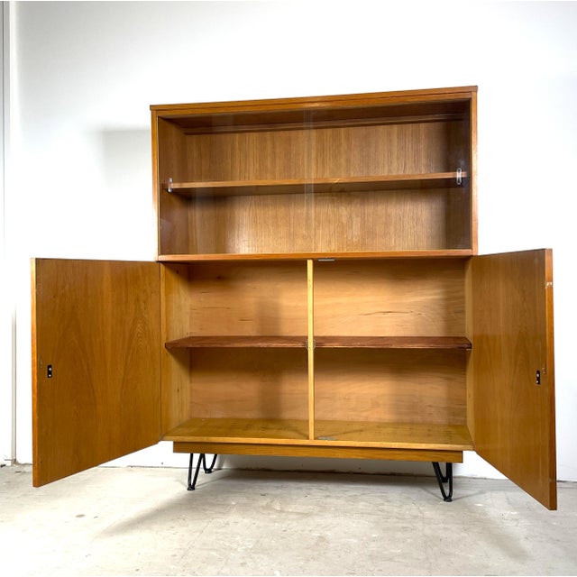 Highboard on Hairpin Legs in Oak For Sale - Image 4 of 17