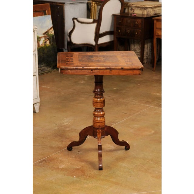 Italian 19th Century Center Table with Marquetry Décor and Turned Pedestal For Sale - Image 4 of 12
