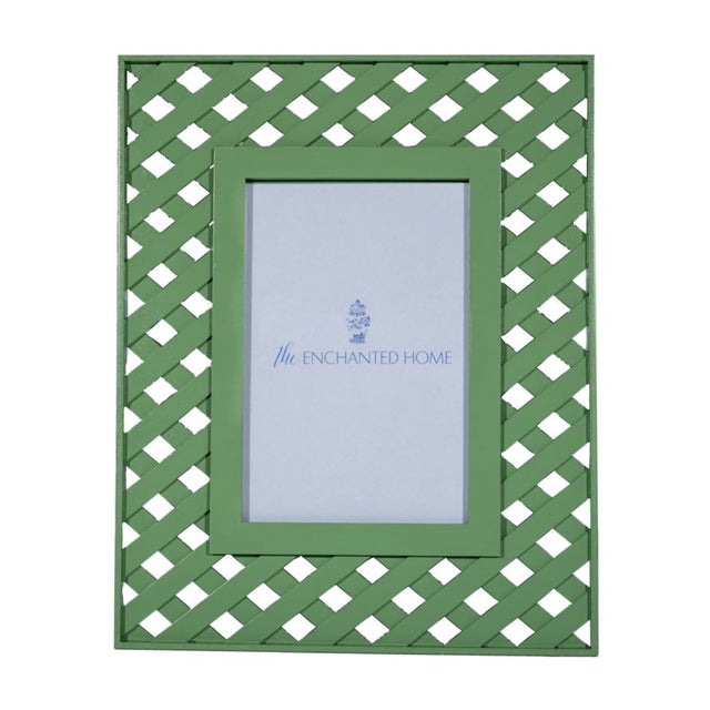 Lawn Green Lattice Frame For Sale