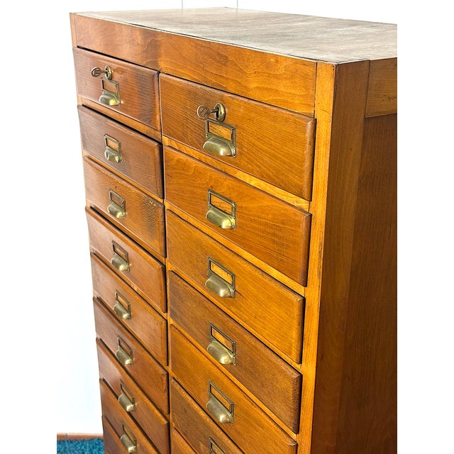 20-Drawer Filing Cabinet, Italy, 1950s For Sale - Image 18 of 18