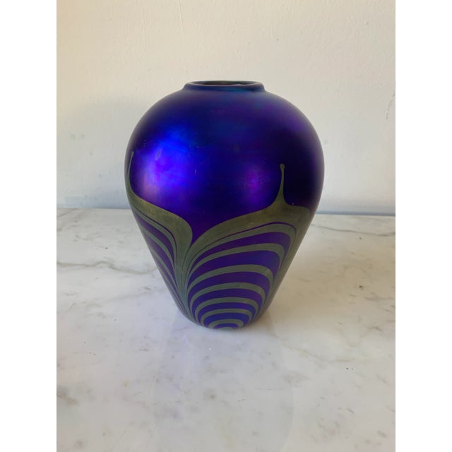 Vintage 1985 Pulled Feather Vase by Chuck Walters of Jamala Glass Studio For Sale - Image 13 of 13
