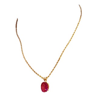 4 Carat Oval Cut Natural Pink Tourmaline 14 Karat Yellow Gold Necklace For Sale