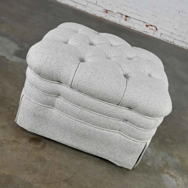 1990s Vintage Brunschwig & Fils St. Andrews Tufted Ottoman in Robert Allen Avanzata Glacier Fabric For Sale - Image 5 of 13