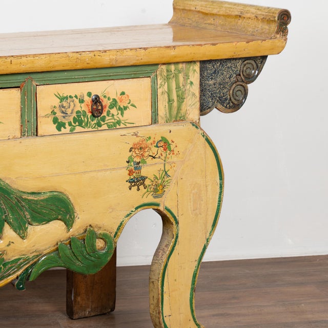 19th Century Chinese Yellow Lacquered Altar Table Console For Sale - Image 16 of 18