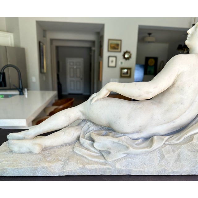 White 19th-Century Italian White Marble Sculpture Reclining Nymph Woman For Sale - Image 8 of 18